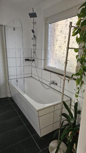Dusche, Ferienbungalow Kräuterhexxe (Ferienbungalow Krauterhexxe) in Brandenburg an der Havel
