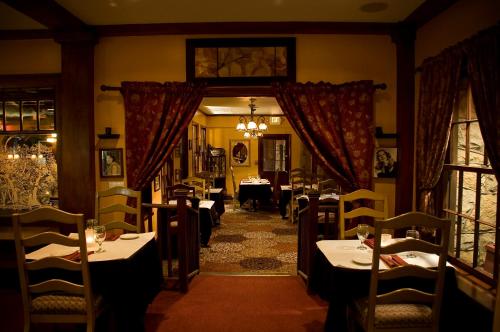 Glen Tavern Inn