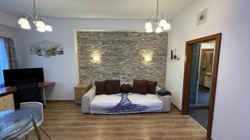 Ruhiges Apartment mit guter Verkehrsanbindung in 貢波爾茨基興