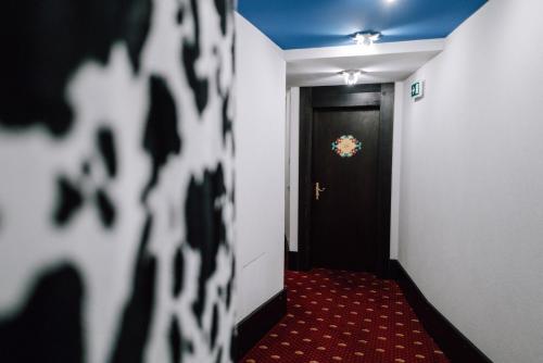 Hotel Montjola Nova - image 2