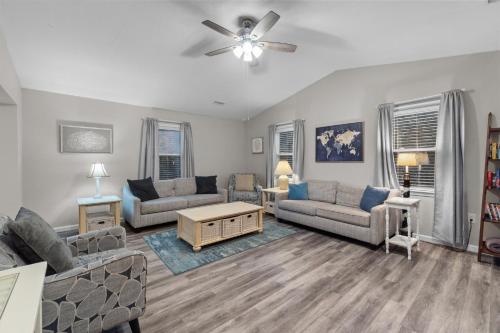 Outer Banks Haven New Kitchen and New Outdoor Areas in Kitty Hawk (NC)