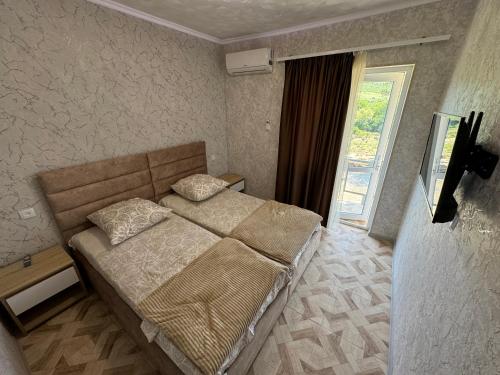 Prestige Hotel in Sanaina