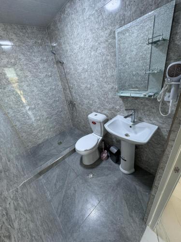 Prestige Hotel in Sanaina