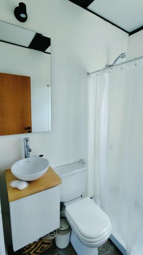 Vannas istaba, Serena in Balneario Mar Azula
