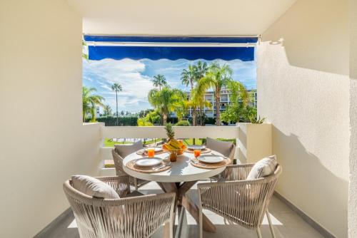Puerto Banus Home Lorcrimar - Tap to explore photos
