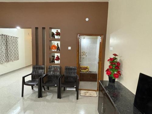 المرافق, Annamaiah Premium & Grand - 2 & 3 BHK Apartments for Families - Homestay & Home Food Service in Mangalam