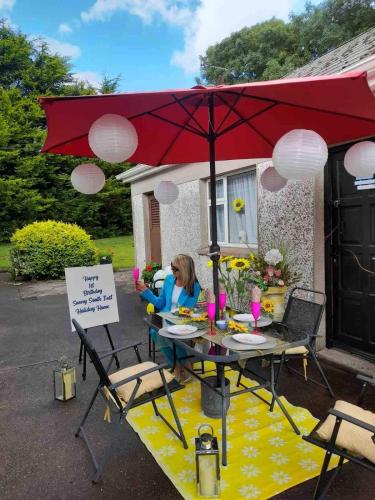 Sunny South East Holiday Home in ยอล