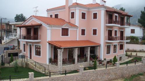 Accommodation in Central Greece