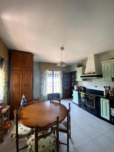 virtuve, Maison familiale avec vue in Esposende