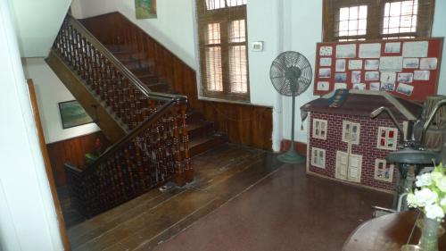 Hilltop Lodge