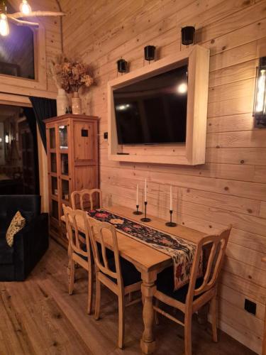 Woodland House 1