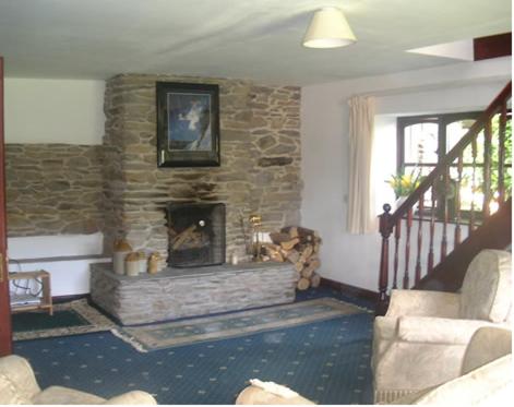 Horseshoe Pass Holiday Lets - image 2