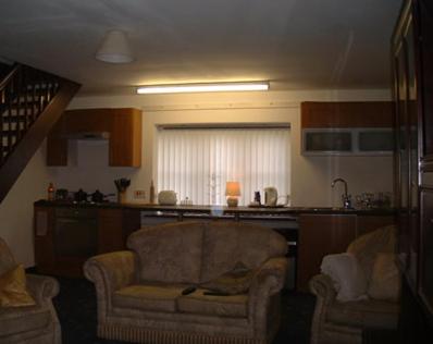 Horseshoe Pass Holiday Lets - image 8