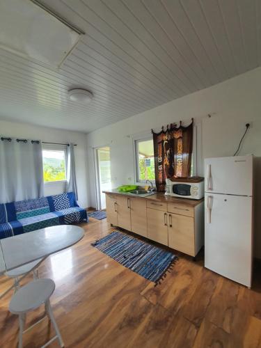. Bungalow B1
