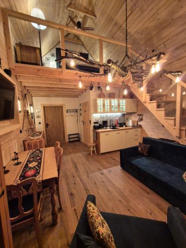 Woodland House 1