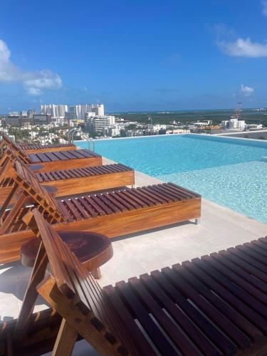 PH best location at Vela Towers, Cancún (photo 3)