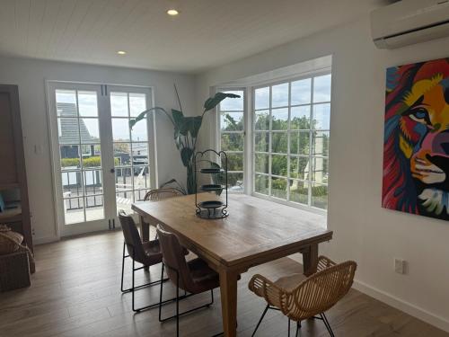 Poolside Getaway on Napier Hill in ฮอสปิตัล ฮิลล์