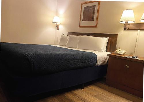 Queen Room - Disability Access