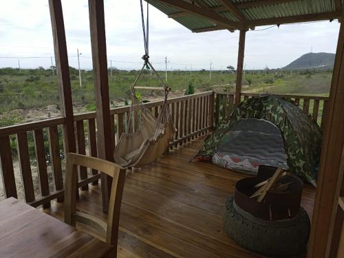 Mi casa de Madera! in Puerto Cayo