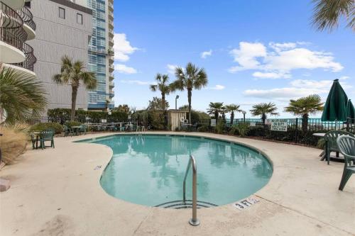 Palms Resort 3BR | Oceanfront - image 5