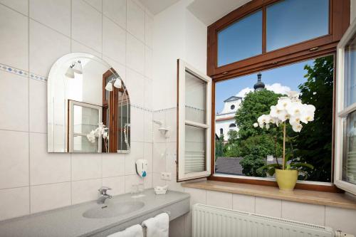 Bathroom, Hotel Angerbrau in Murnau am Staffelsee