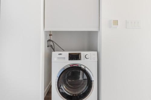 Blueground Somerville gym AC nr Assembly BOS-1108 Blueground Somerville gym AC nr Assembly BOS-1108