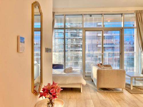 WESTERN STUDIO One APARTMENT FOR RENT IN MARINA, Dubai (photo 2)