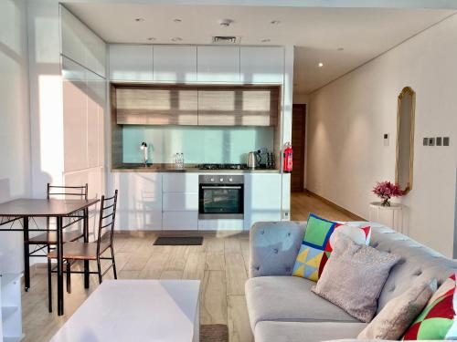 WESTERN STUDIO One APARTMENT FOR RENT IN MARINA, Dubai (photo 5)