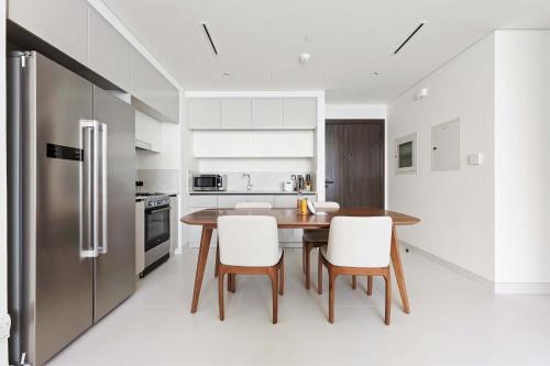 Silkhaus Vacation Homes The Marina View 2BDR Dubai Harbour, Dubaj (zdjęcie 9)