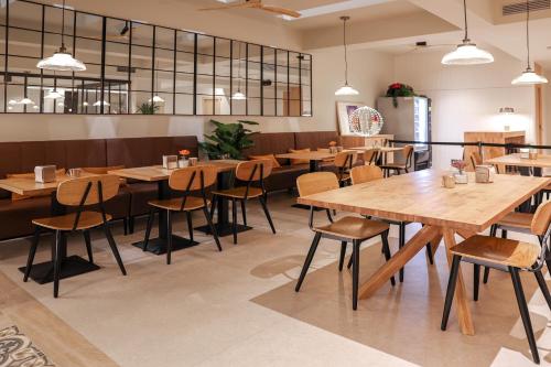 餐廳, Aerohotel Barcelona Airport 24 H in 巴塞隆拿機場