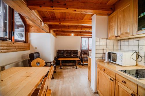 Køkken, Vineyard Cottage Maleric with Pool Access in Dragatus