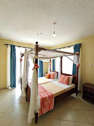 Pawenzi Serviced Apartments, Shanzu Mombasa in Shanzu Beach