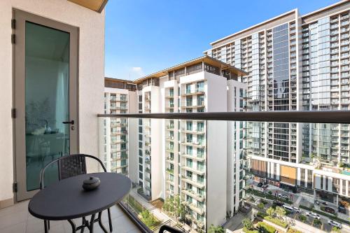 Silkhaus Luxurious 1 BDR High end Neighborhood - main image