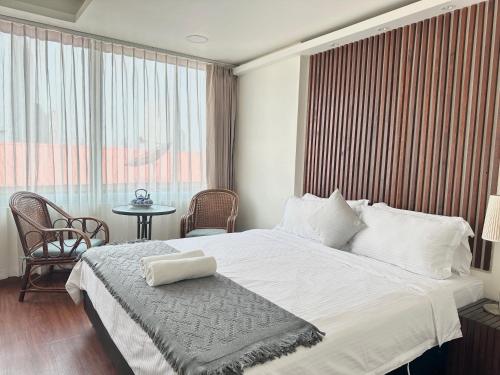 Longzhu Guesthouse, Bangkok