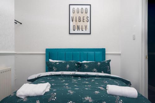 4-bed - Sleeps 8- Free Parking - Pet Friendly – khách sạn tại Tunstall