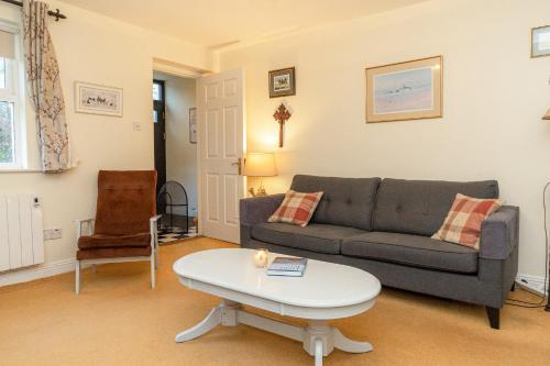 Riverside Holiday Homes - image 4