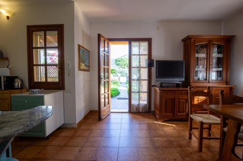 Belocations - House 50 meters from the sea, Solanas (Foto 4)