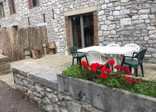 Les Marronniers 4 chambres in Falmagne