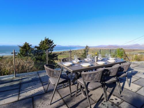 المنظر الخارجي, Aelfor in هارليش