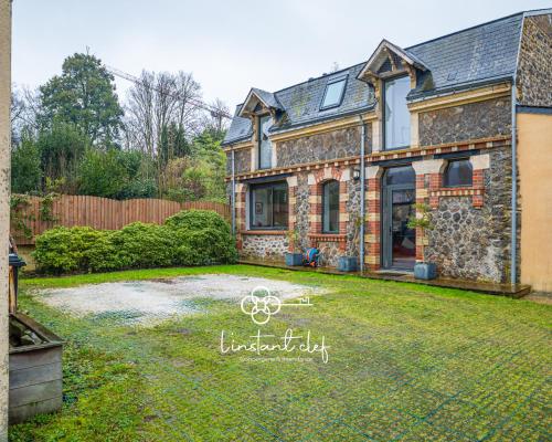 Zunanjost, Cocon Urbain au coeur du Mans - Parking & Jardin - L'Instant Clef in Flore