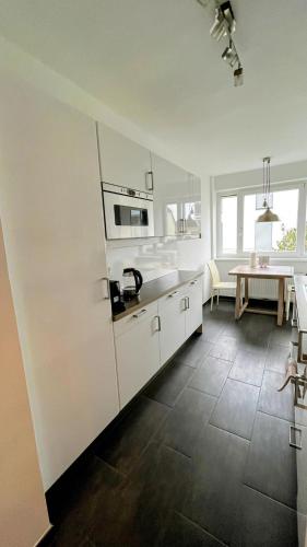 Kitchen, Comfortapartment LEONDING in Leonding