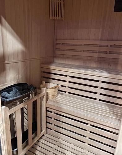 Zen&spa appartement avec jacuzzi et sauna privatif in Burnhaupt-le-Haut