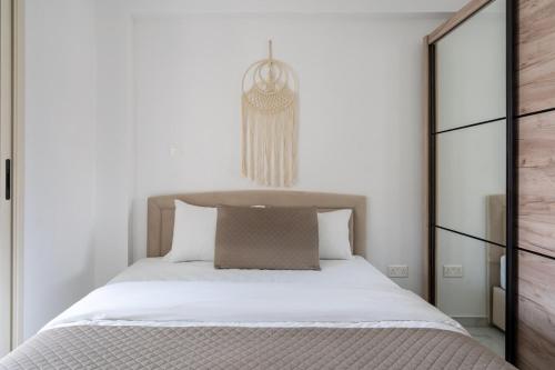 Infinity - One-Bedroom Apt W Terrace in Larnaca, Larnaka (fotografie 5)