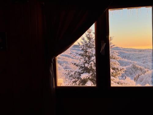 Pandangan, Guest House Lagotto's Peak in Doljani Zumberacki