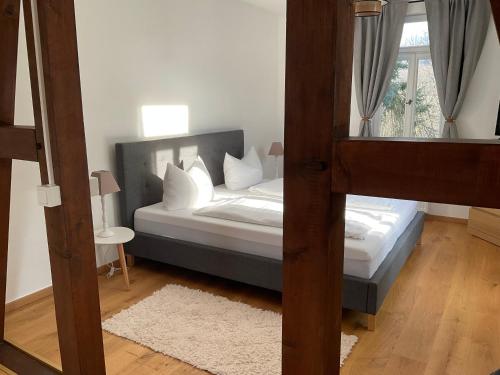 Etzauer Muhle im Taunus, Apartment mit Balkon in Weilrod