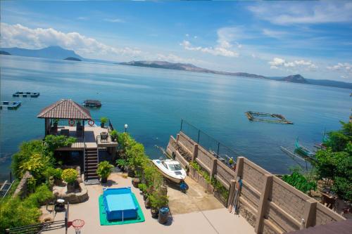 Talisay Lake House