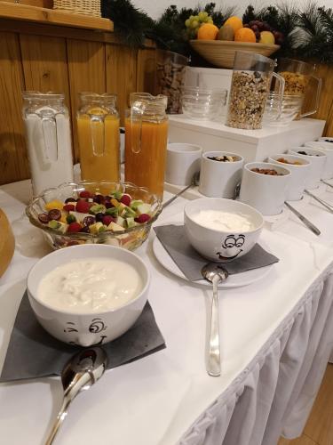 Waldhotel Unterbach - image 4