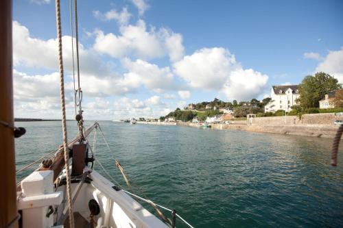Hôtel Restaurant Les Ormes The Originals Relais (Relais du Silence) - image 9