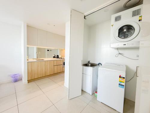 Burwood Studios - image 5
