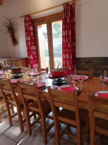 Appartement 11 personnes near Le Plan B